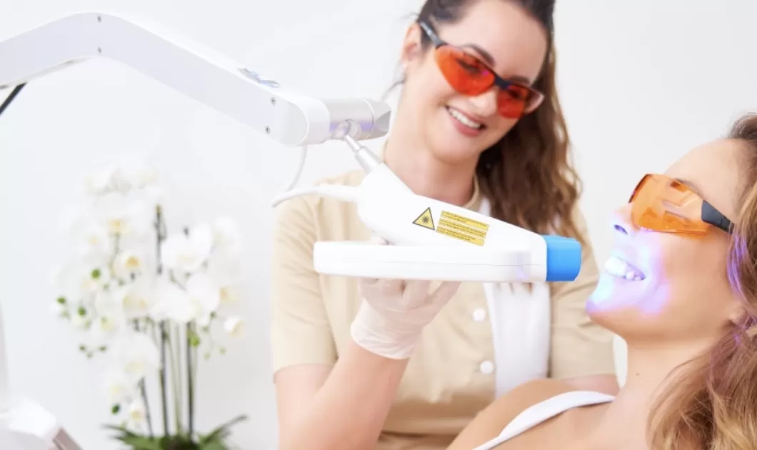 Dental salon slider image1